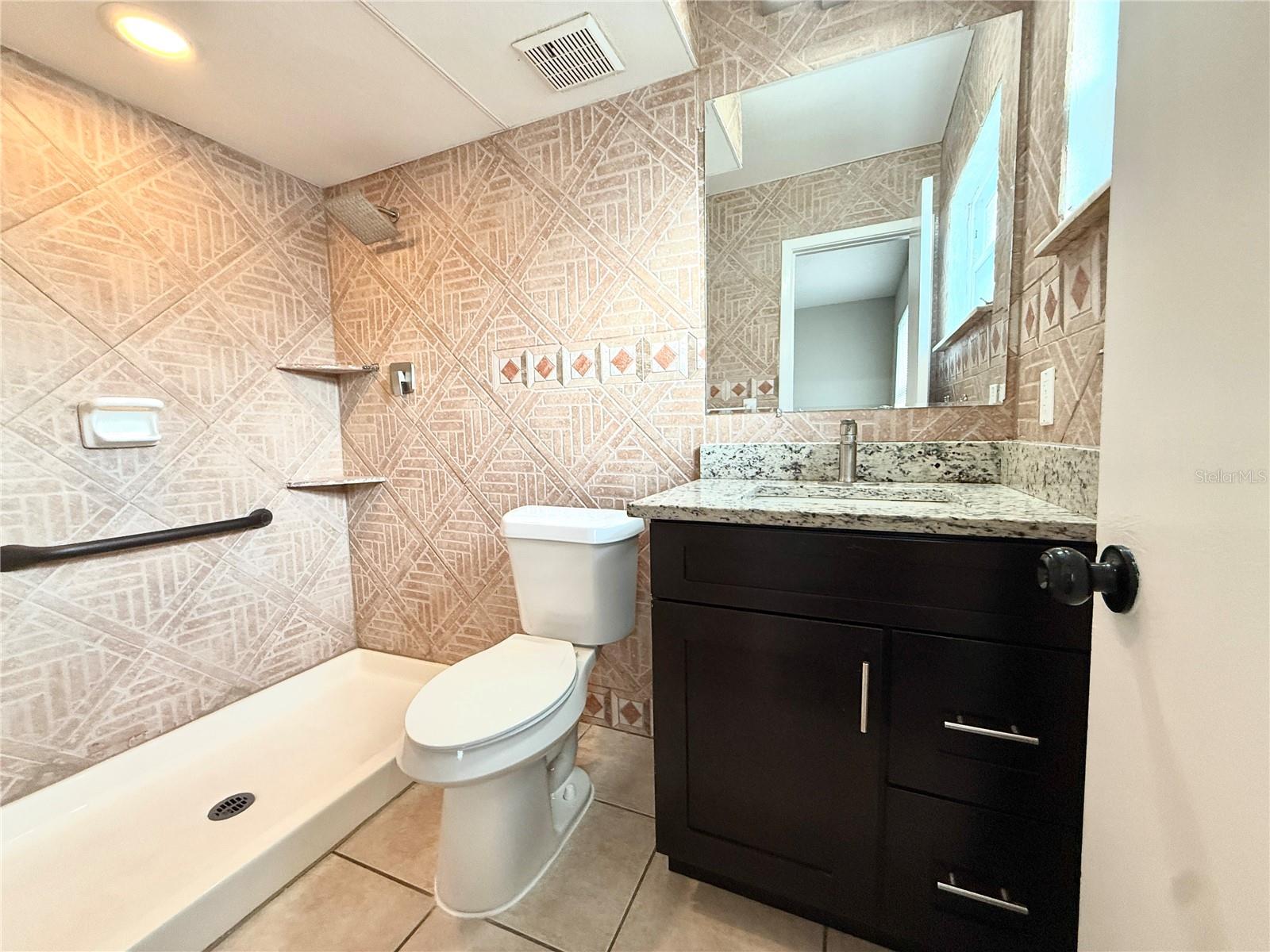 SUMMERSET NORTH SEC 5 - Residential Lease