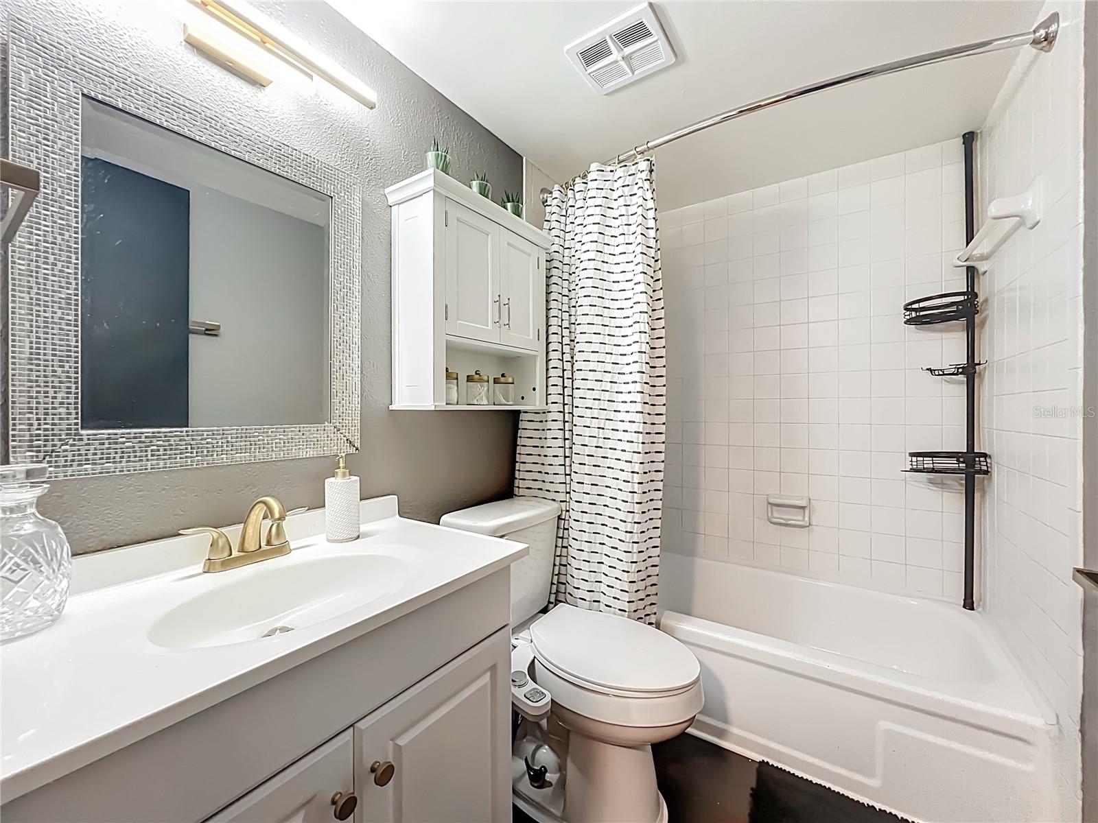 WEKIVA VILLAS CONDO - Residential