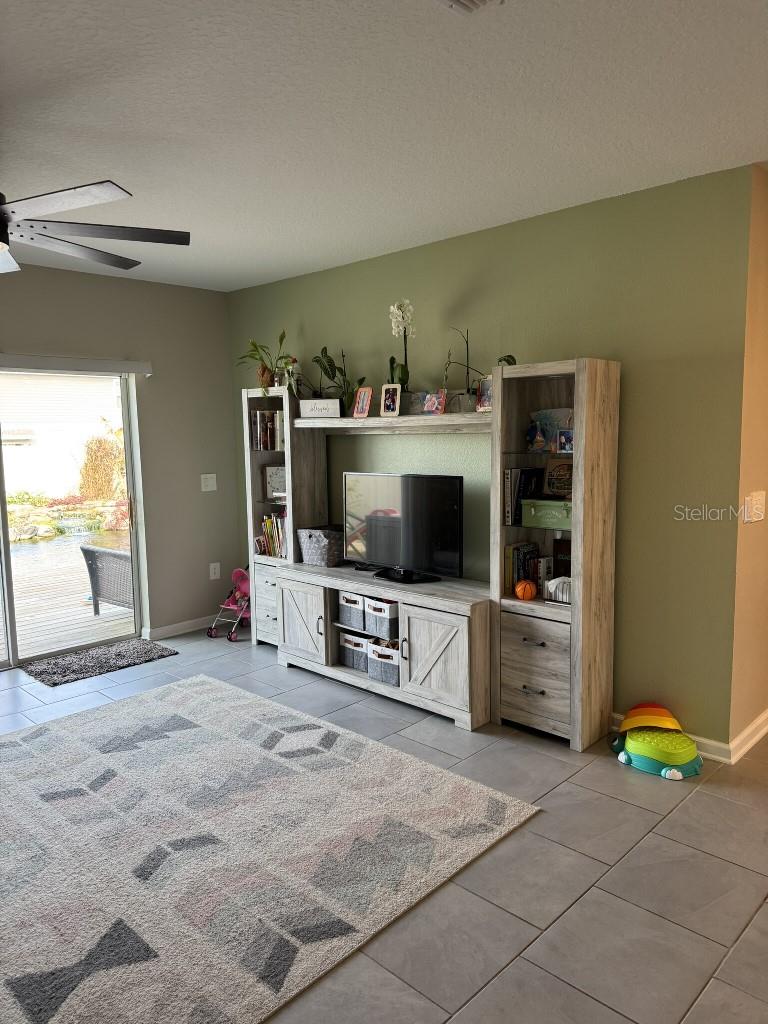 WINDSONG AT LEESBURG - Residential