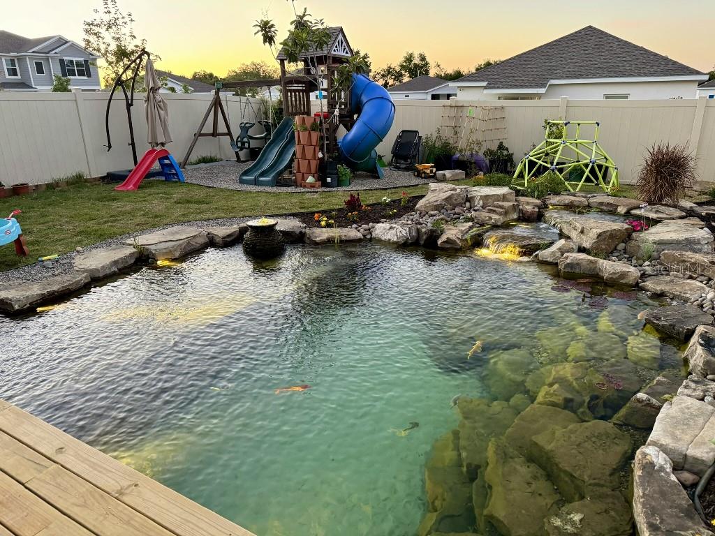 WINDSONG AT LEESBURG - Residential