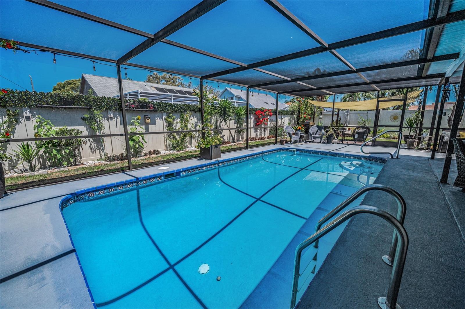 HUNTERS RIDGE - Residential