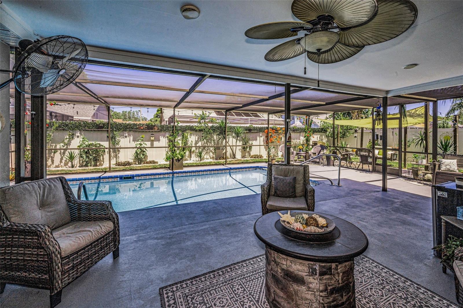 HUNTERS RIDGE - Residential