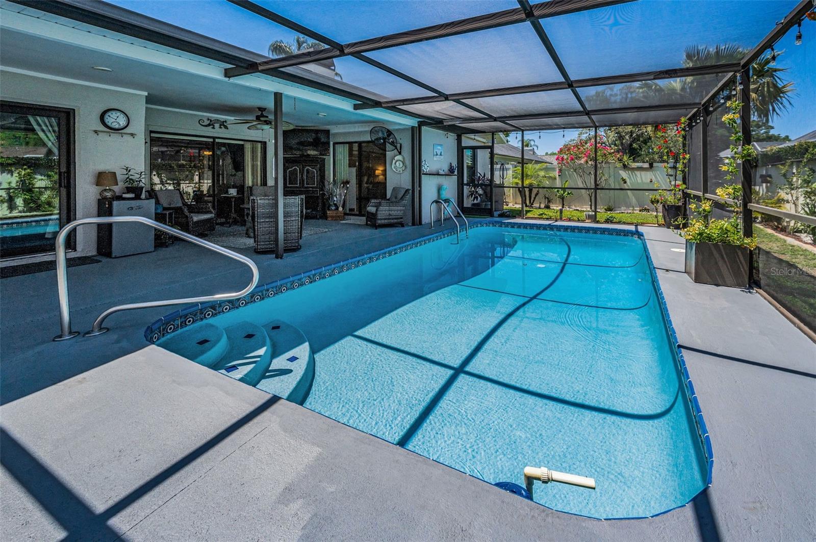 HUNTERS RIDGE - Residential