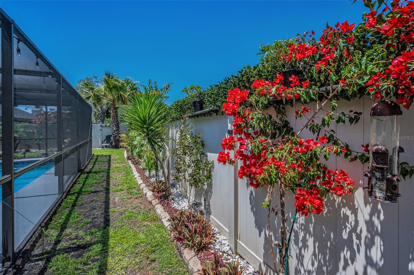 HUNTERS RIDGE - Residential