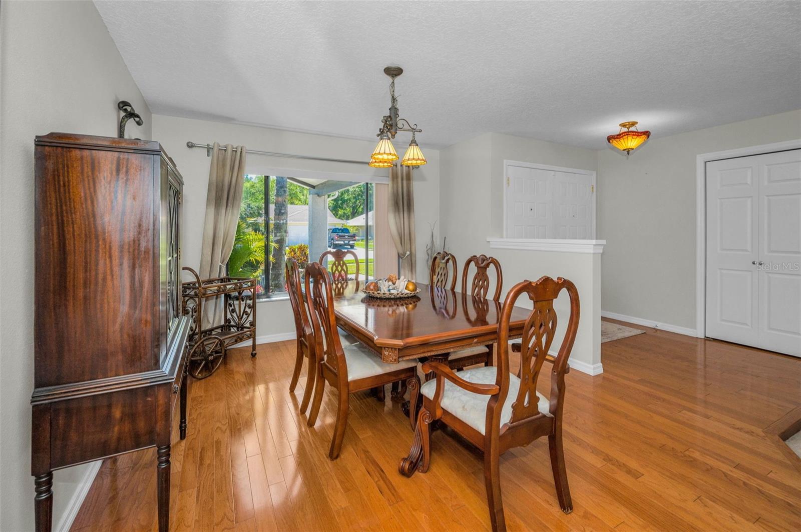 HUNTERS RIDGE - Residential