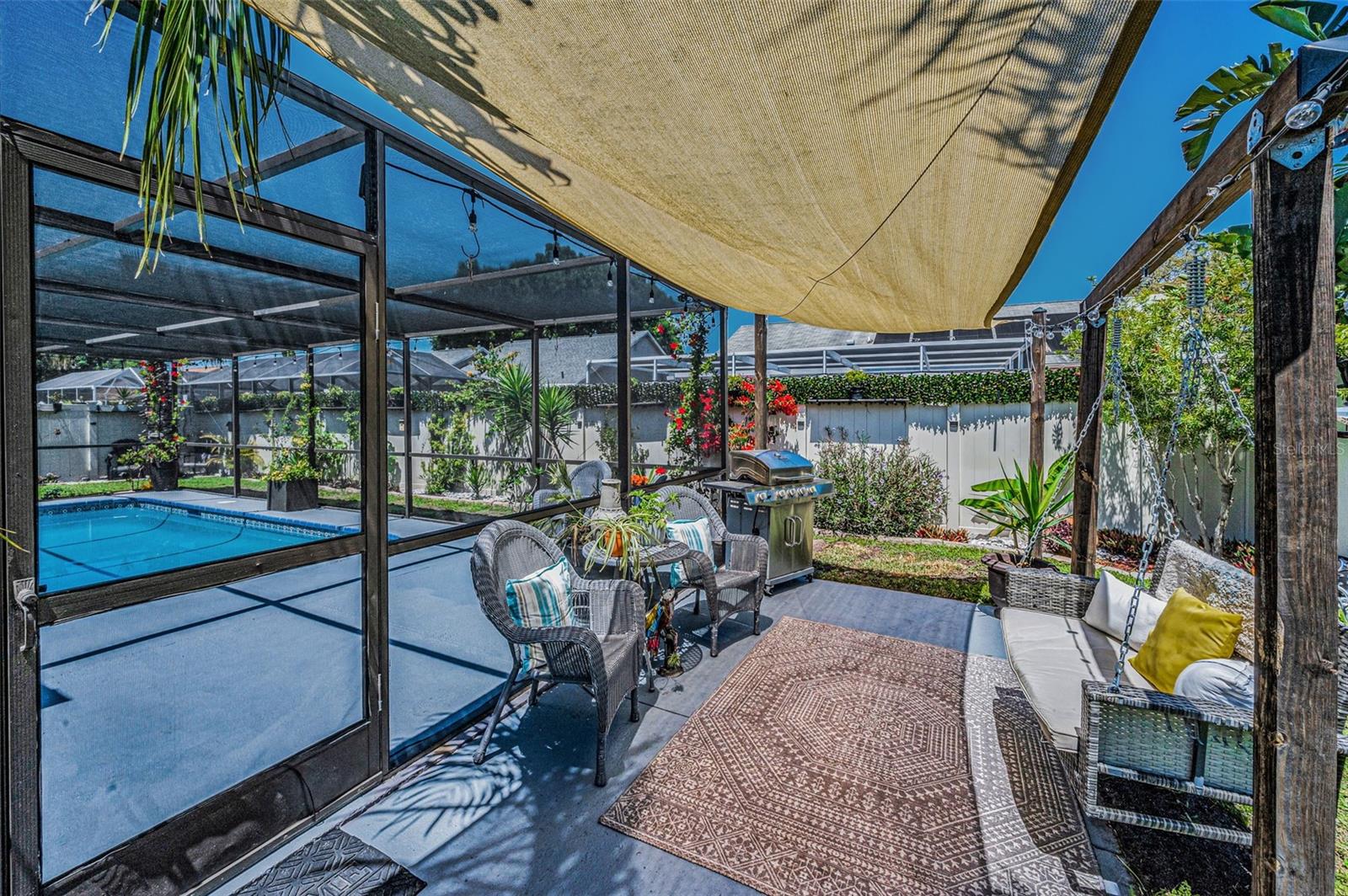 HUNTERS RIDGE - Residential