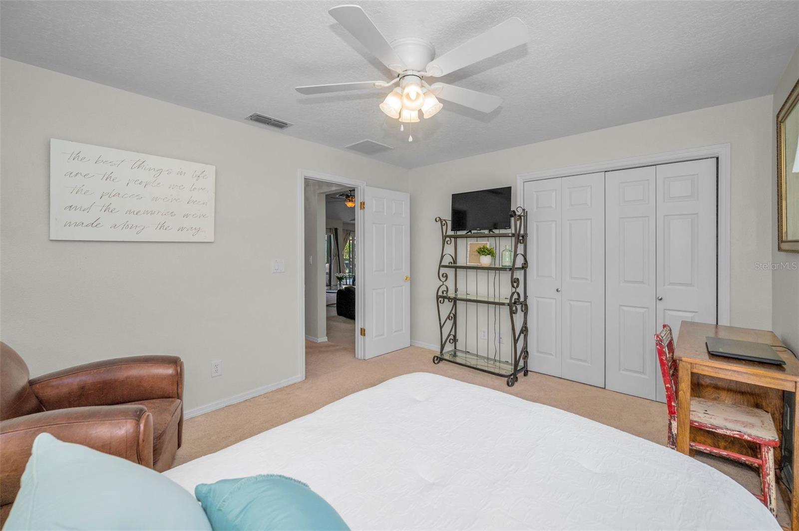 HUNTERS RIDGE - Residential