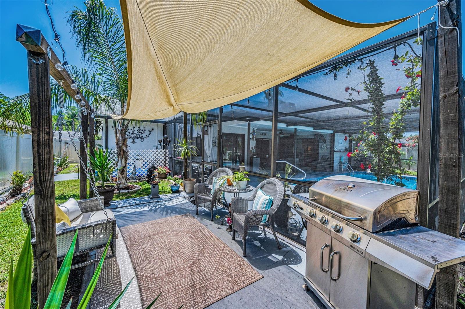 HUNTERS RIDGE - Residential