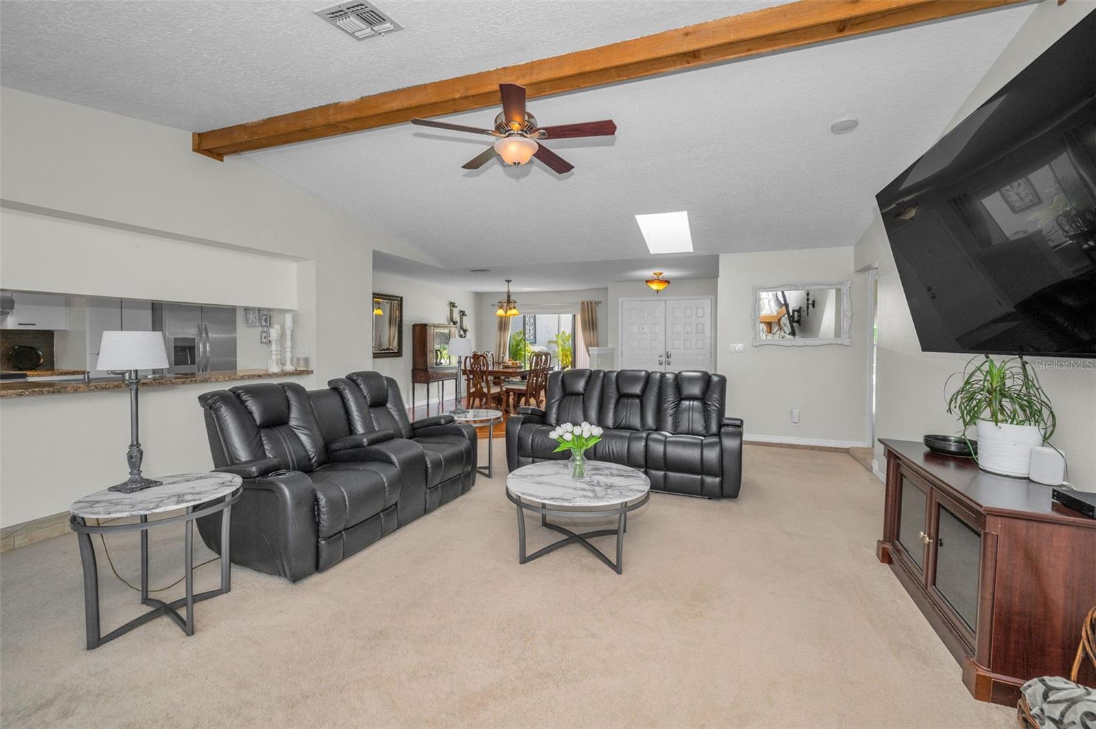 HUNTERS RIDGE - Residential