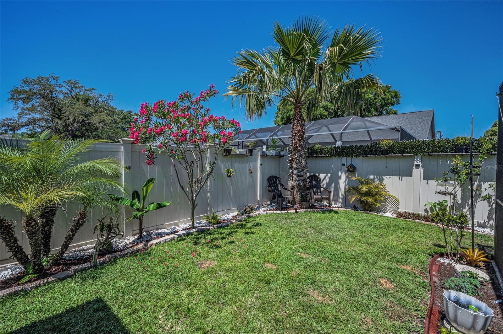 HUNTERS RIDGE - Residential