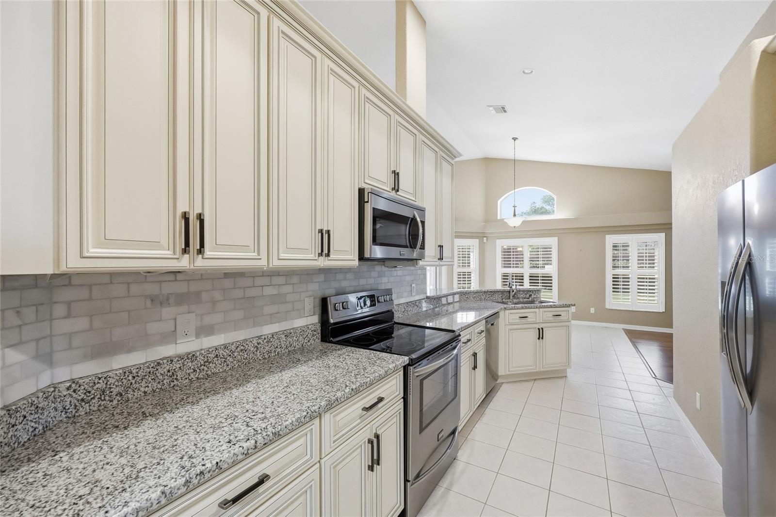 CONWAY GROVES - Residential