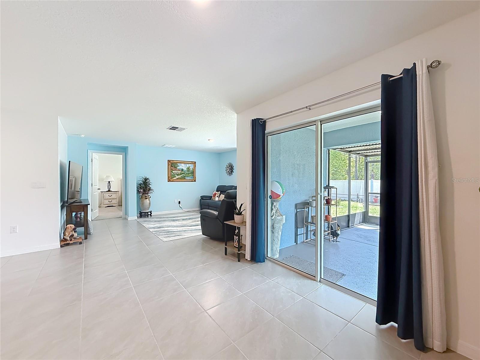 MARION OAKS UN EIGHT FIRST RE - Residential