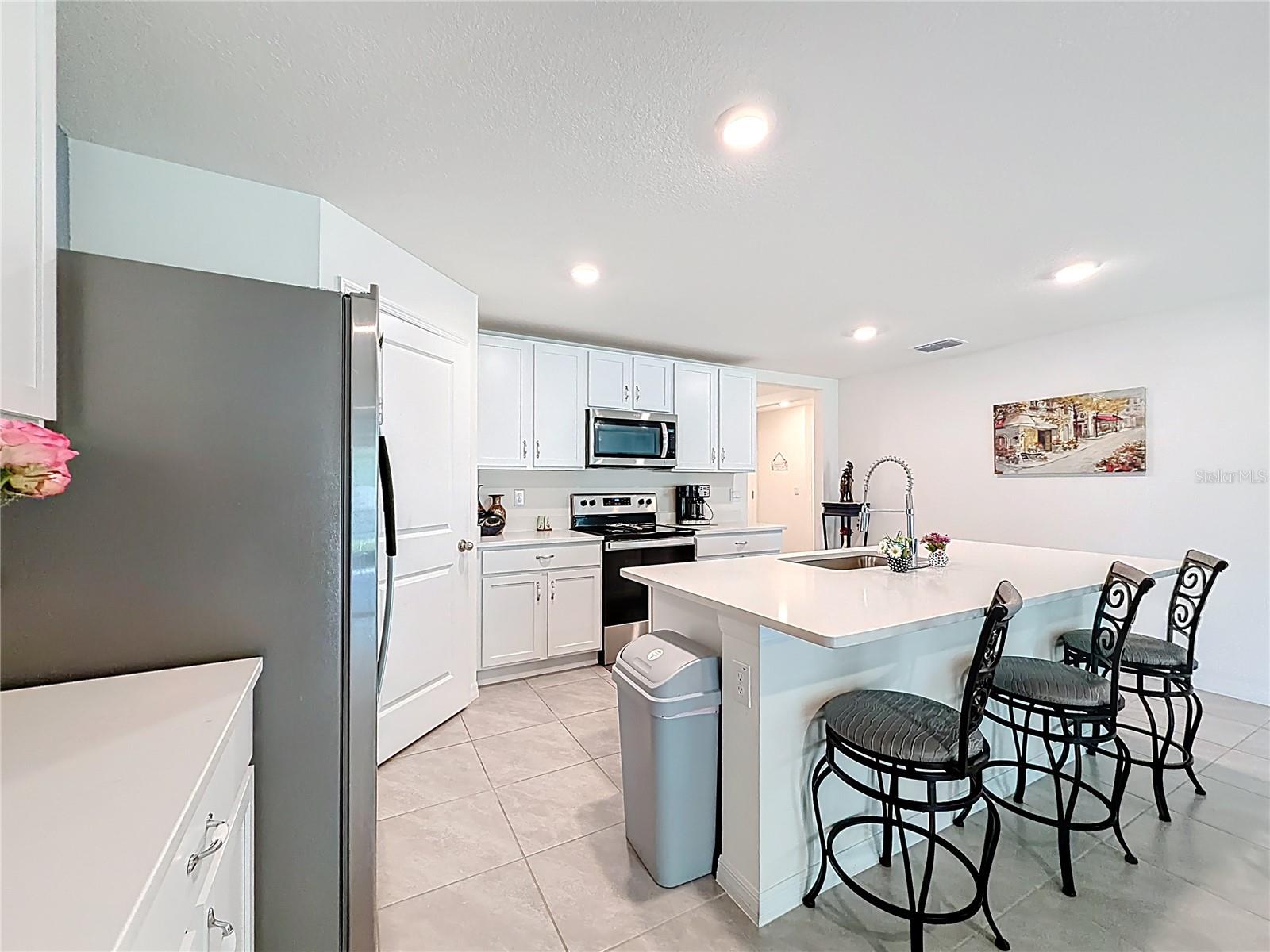 MARION OAKS UN EIGHT FIRST RE - Residential