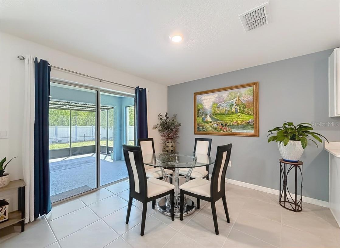 MARION OAKS UN EIGHT FIRST RE - Residential