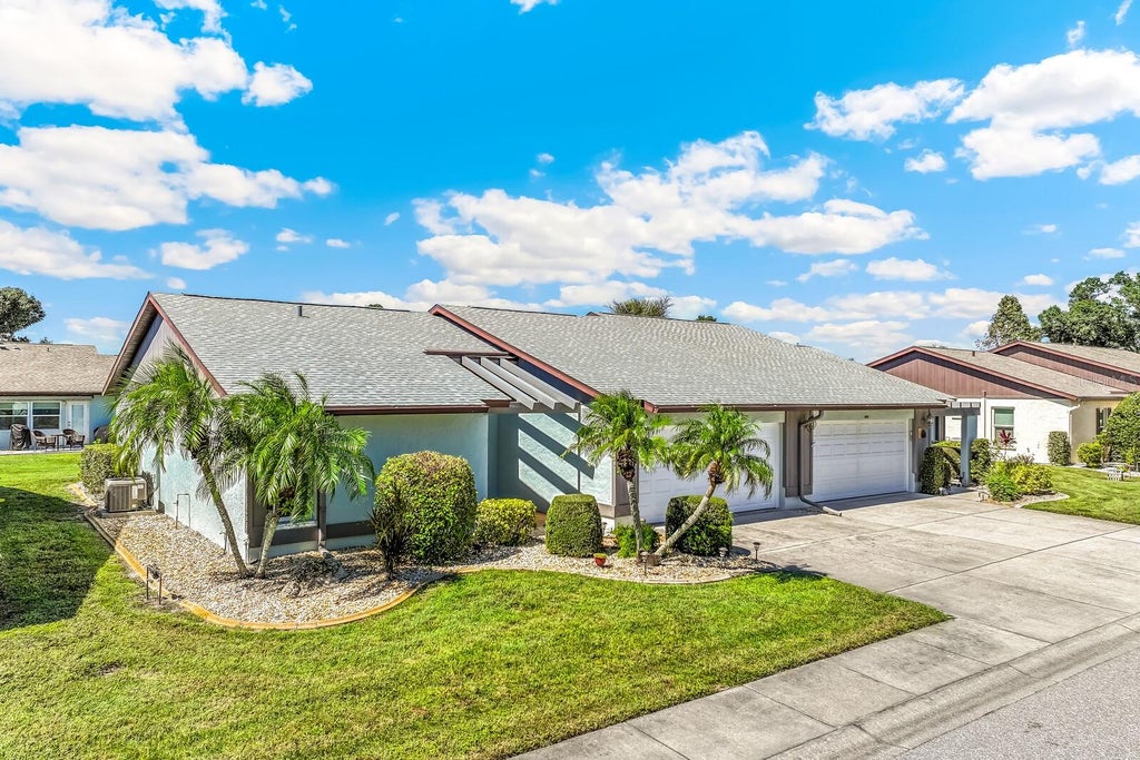 Photo of 603 Bramblewood Lane #184, Englewood, FL 34223 (MLS # D6149055)