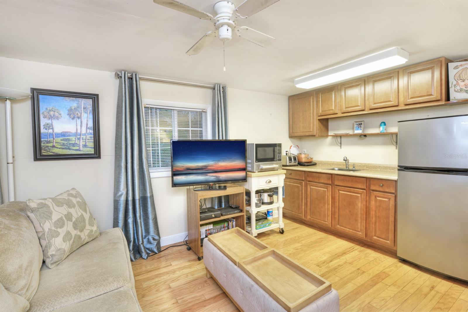 Bunch Elizabeth Grant - Residential