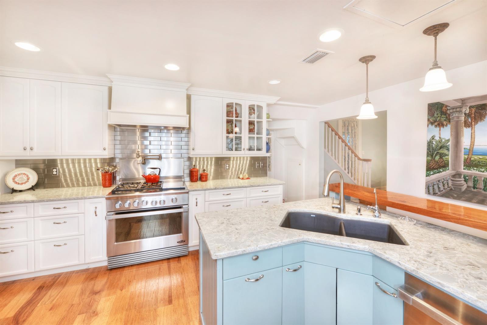 Bunch Elizabeth Grant - Residential