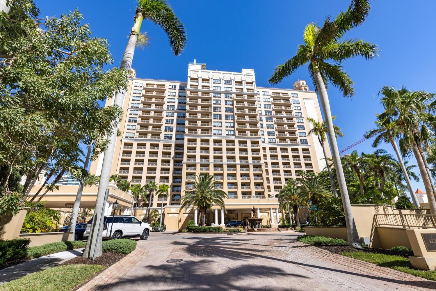 THE RESIDENCES - Residential