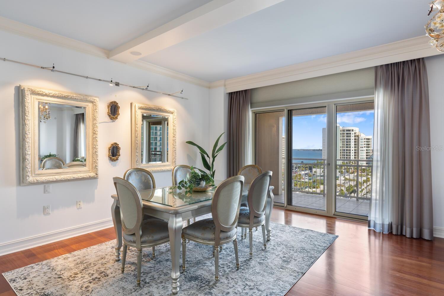 THE RESIDENCES - Residential