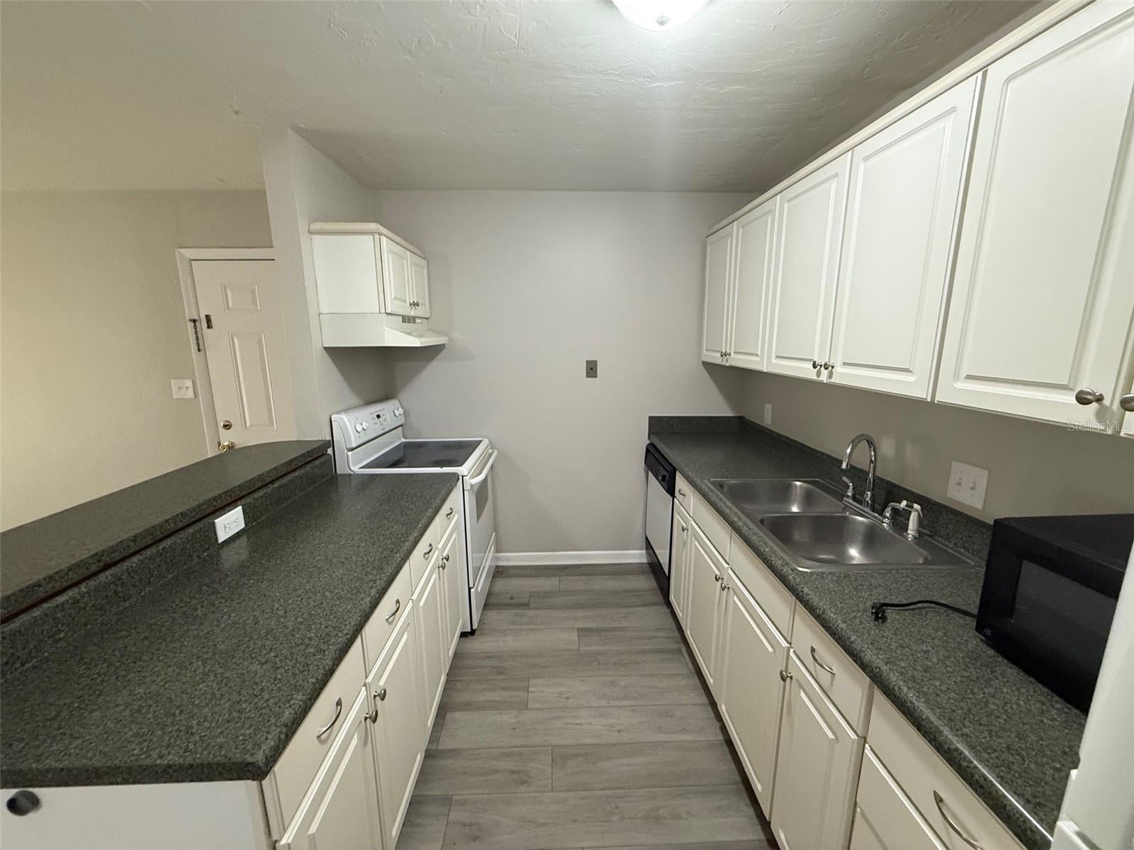 1035 SW 9TH STREET 1