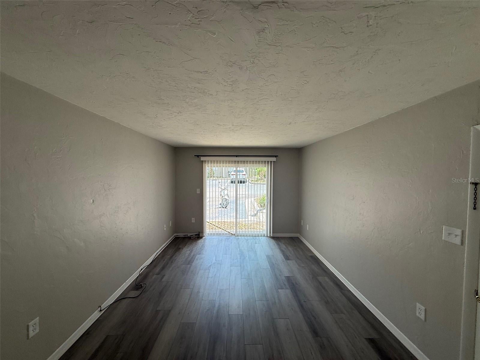 1035 SW 9TH STREET 1