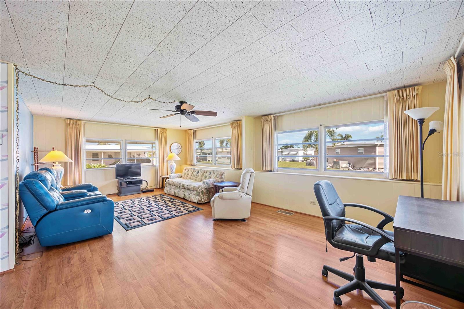CHATEAU VILLAGE CO-OP - Residential