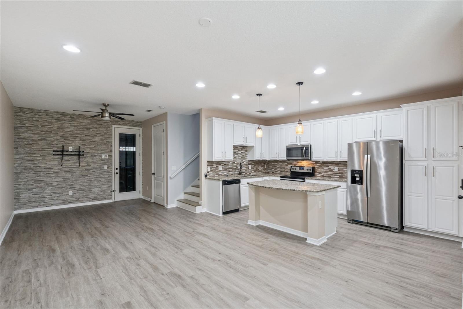 EAGLE CRK VILLAGE L PH 2 - Residential