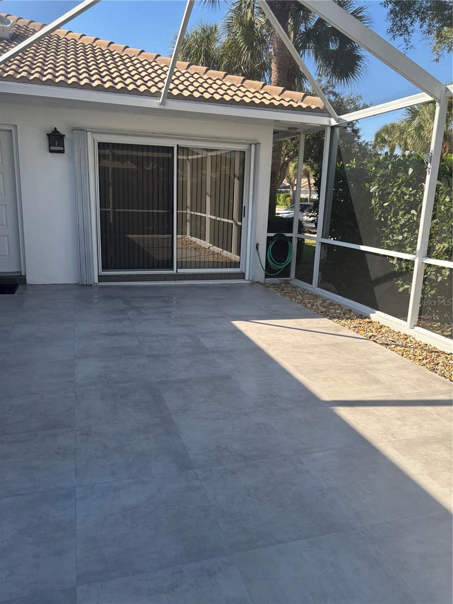 OAKS SUN TERRACE 04 - Residential