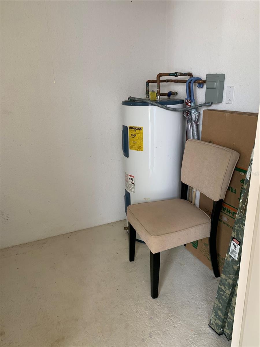 OAKS SUN TERRACE 04 - Residential