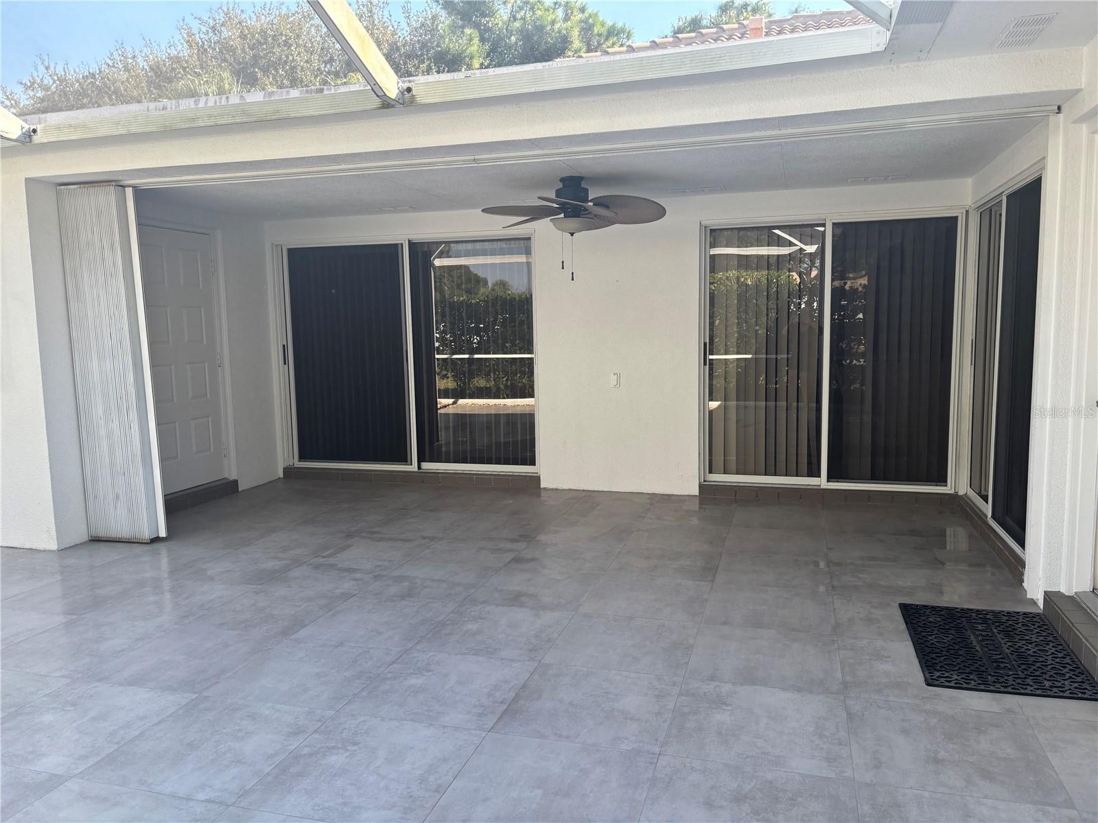 OAKS SUN TERRACE 04 - Residential