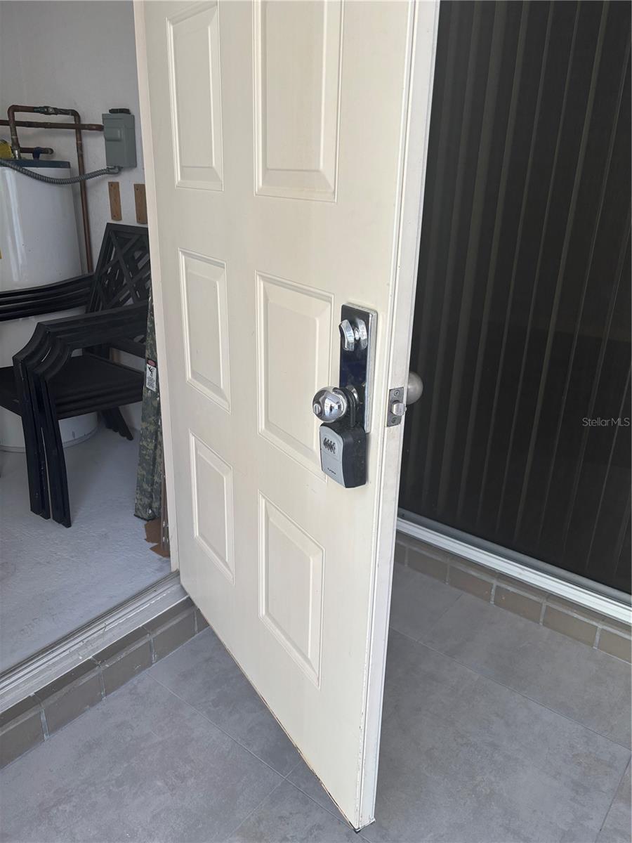 OAKS SUN TERRACE 04 - Residential