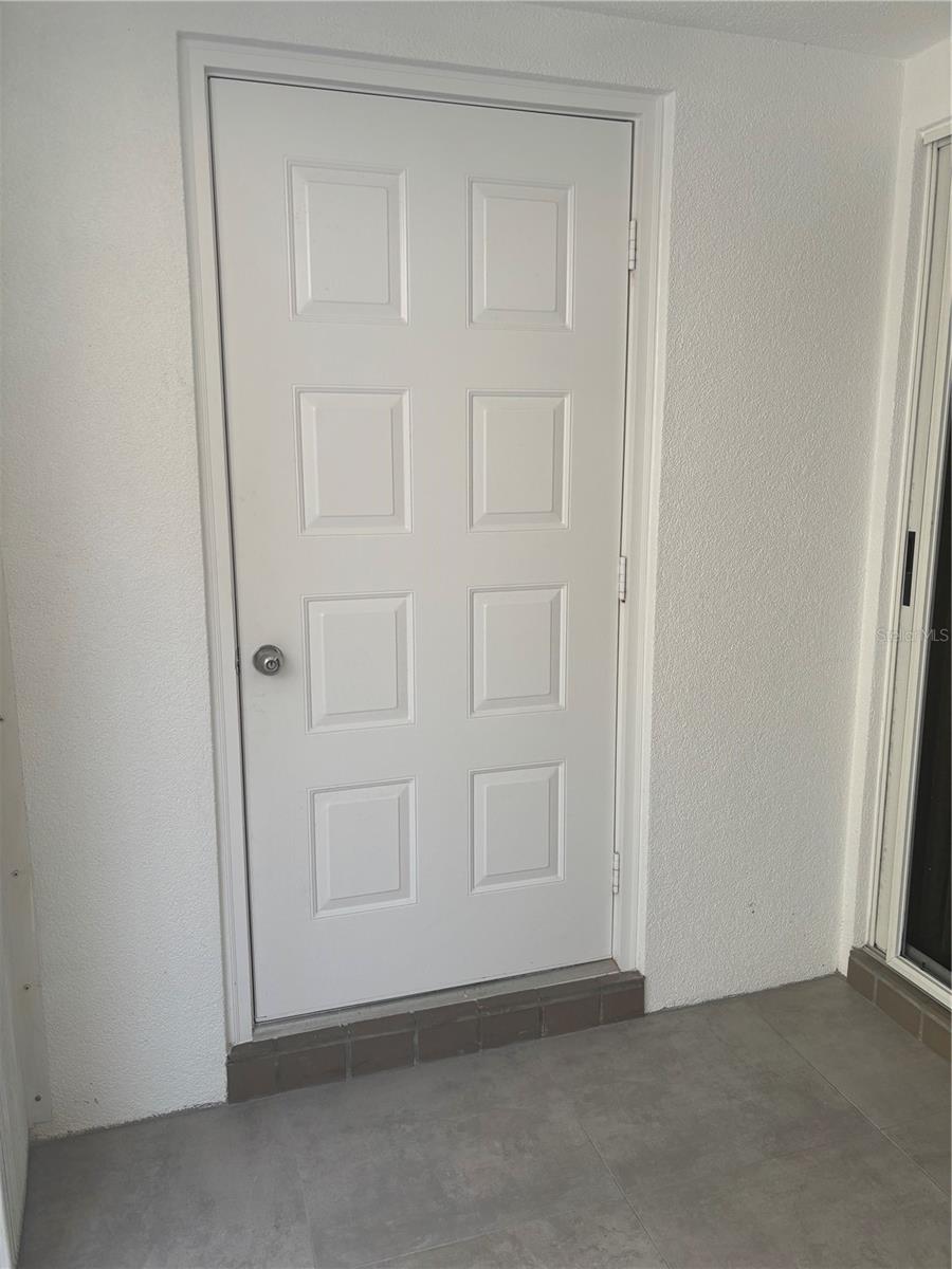 OAKS SUN TERRACE 04 - Residential