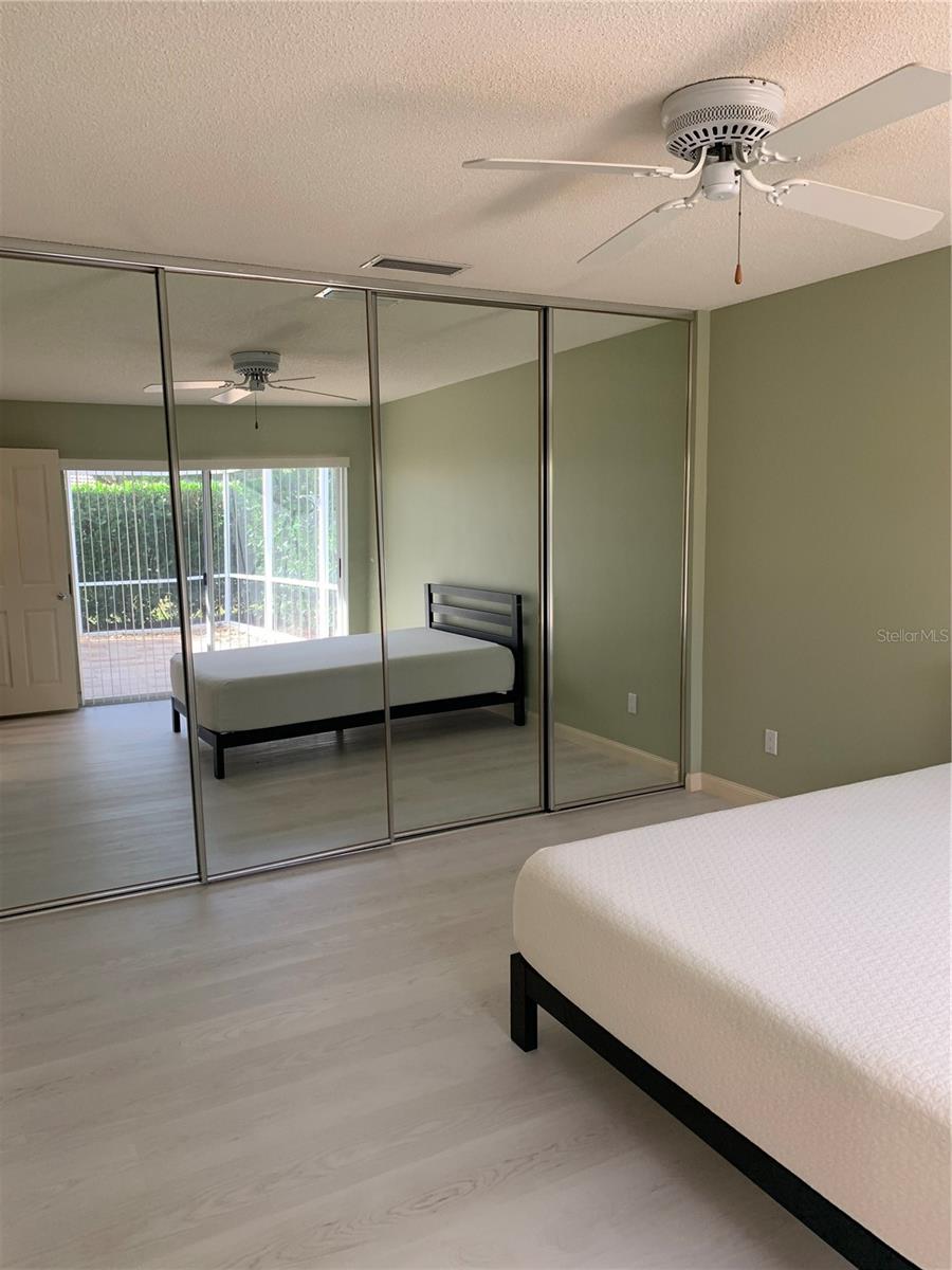 OAKS SUN TERRACE 04 - Residential