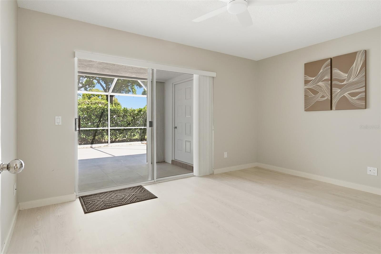 OAKS SUN TERRACE 04 - Residential
