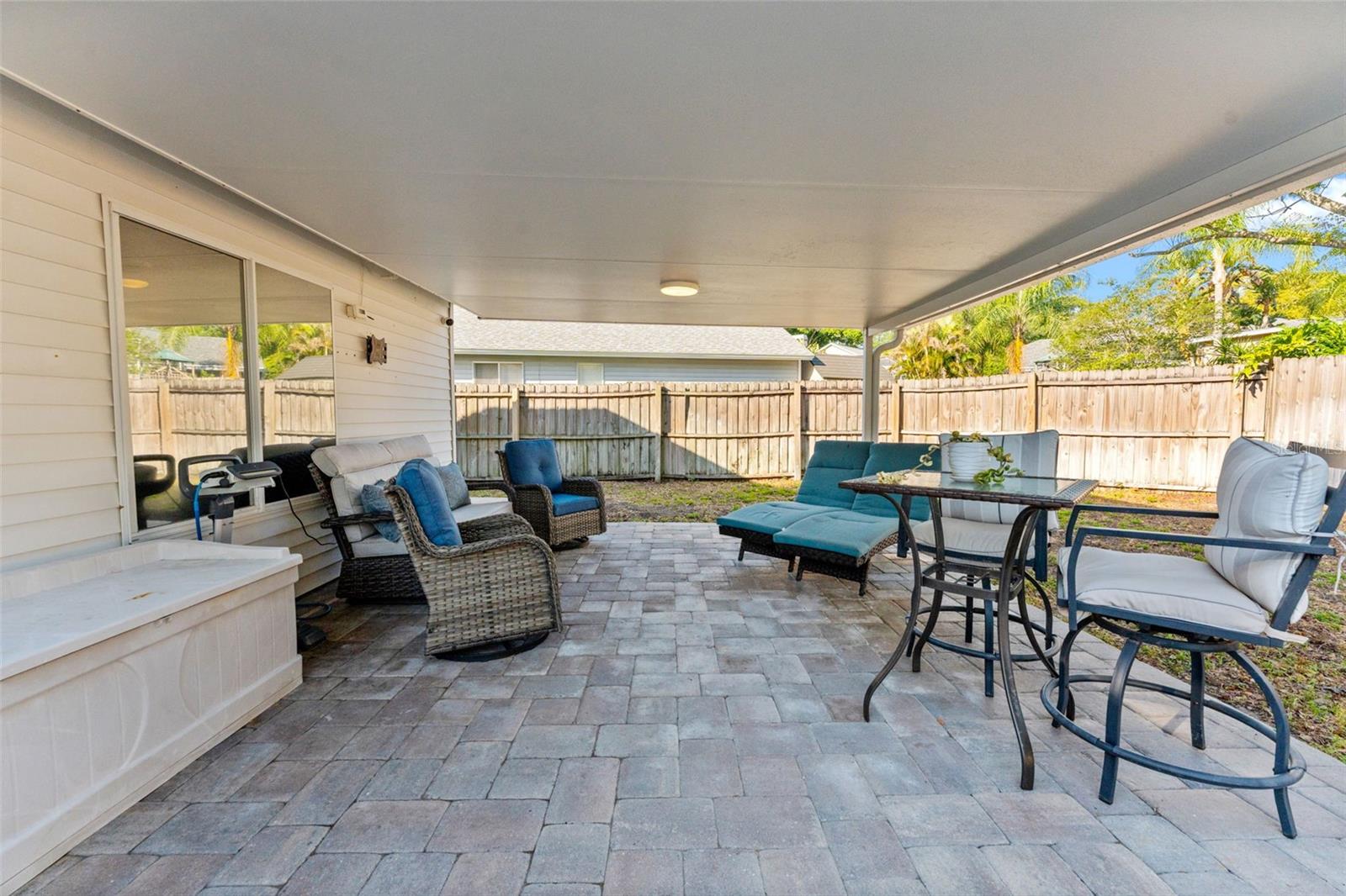 DEEP SPRING - Residential