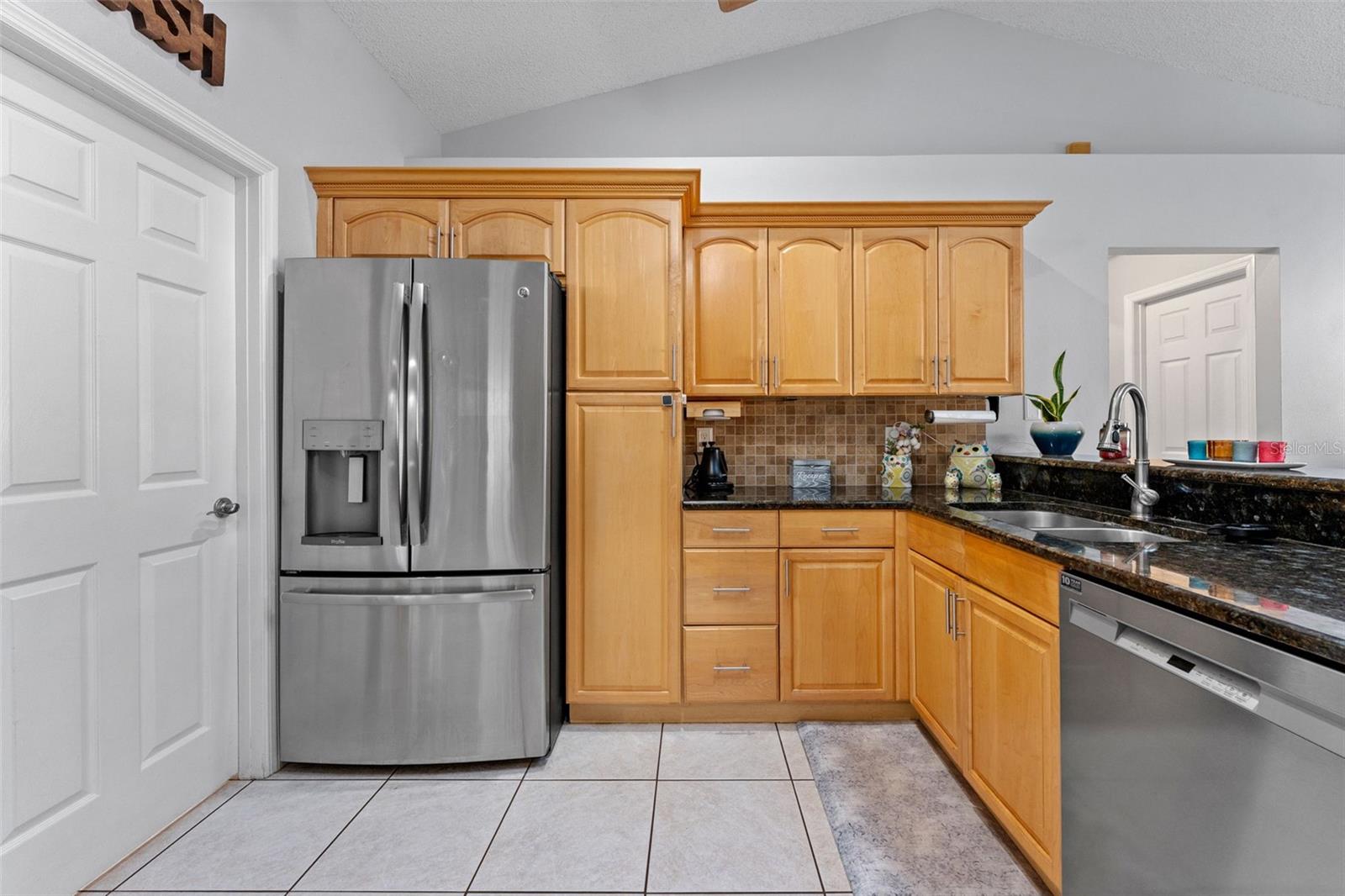 DEEP SPRING - Residential