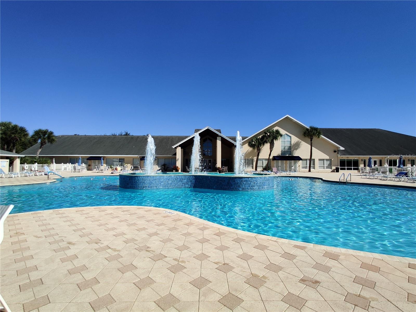 TAMPA BAY GOLF AND TENNIS CLUB - Residential Lease