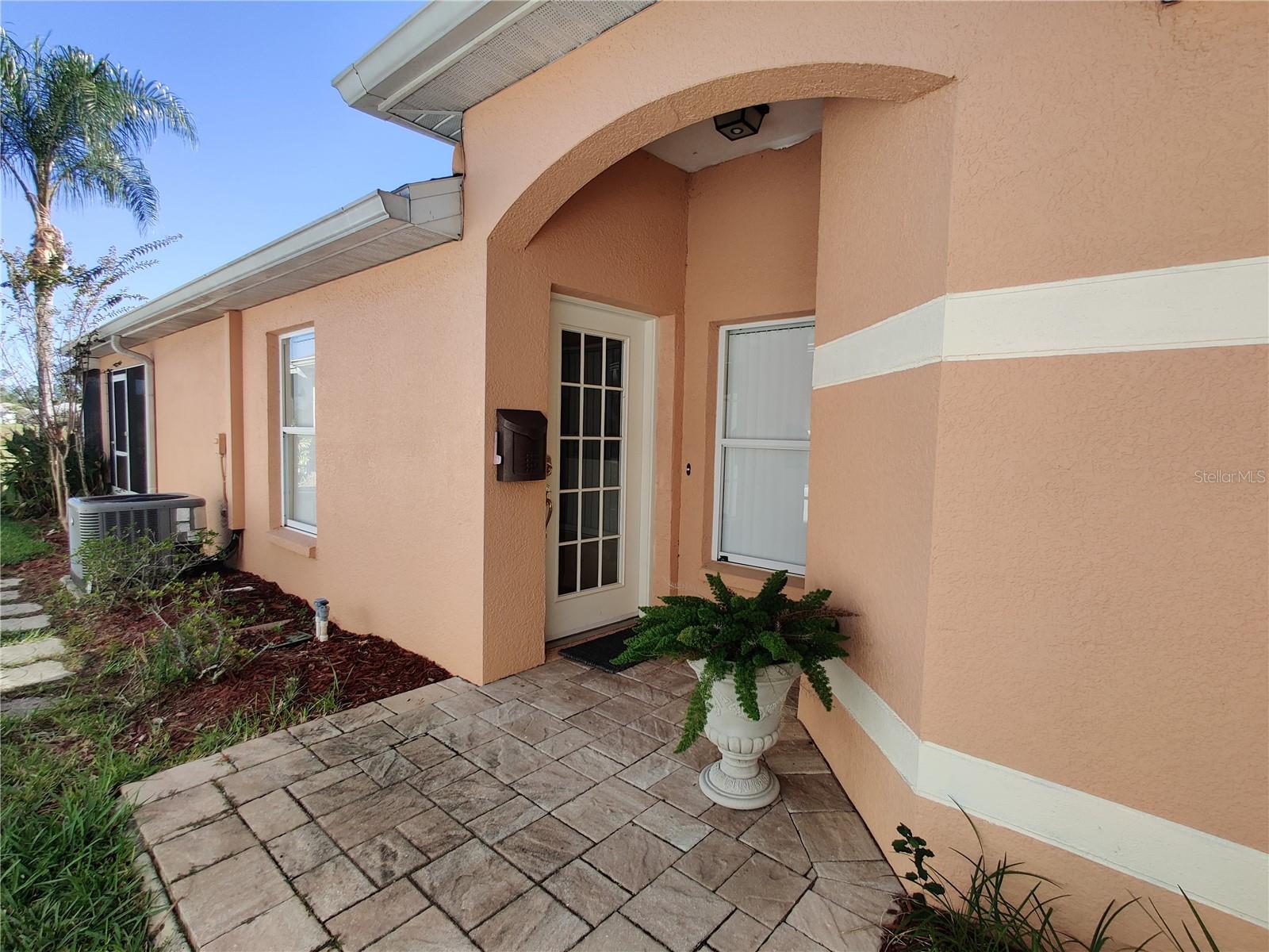 TAMPA BAY GOLF AND TENNIS CLUB - Residential Lease