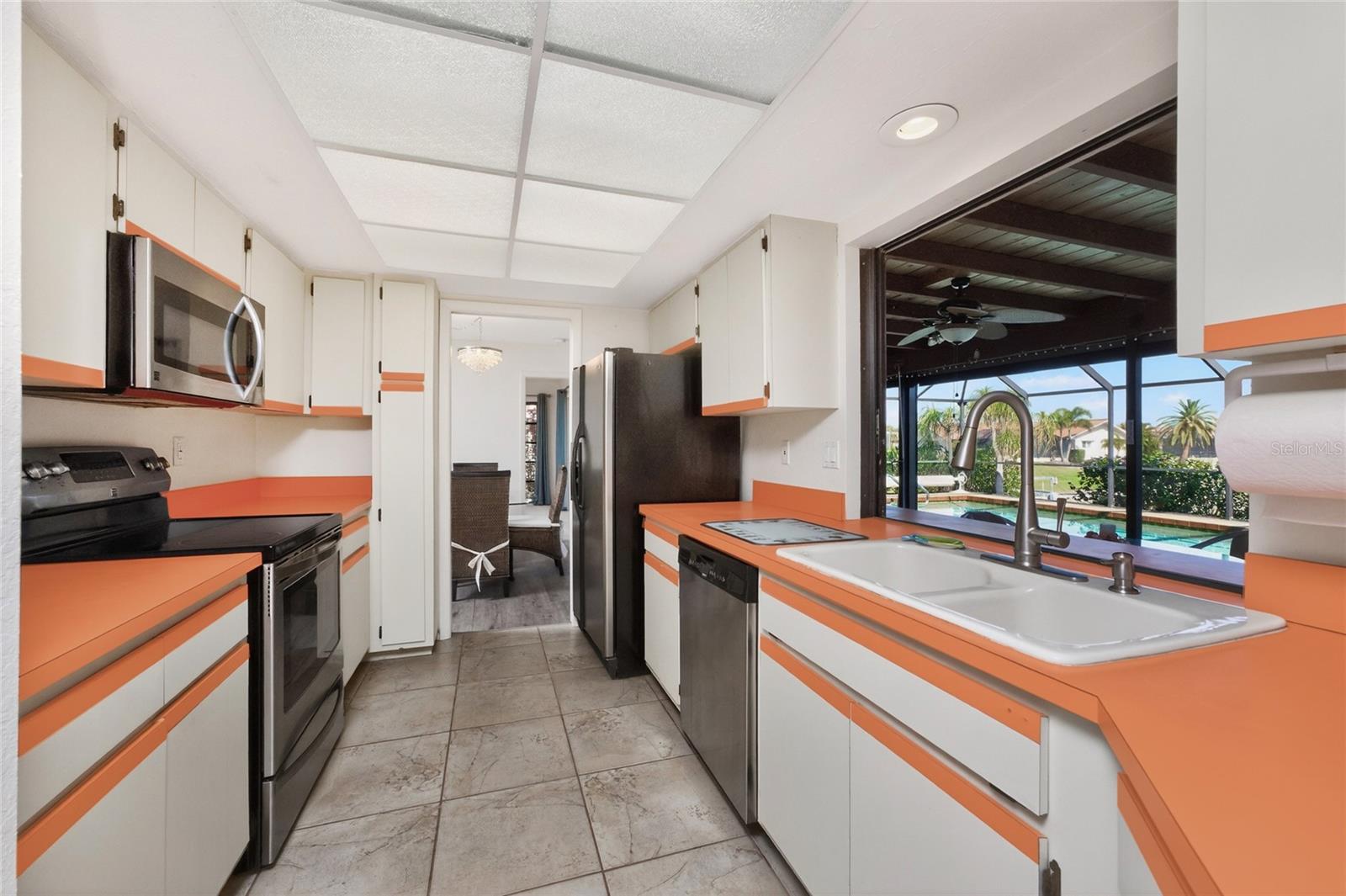 ENGLEWOOD ISLES SUB - Residential