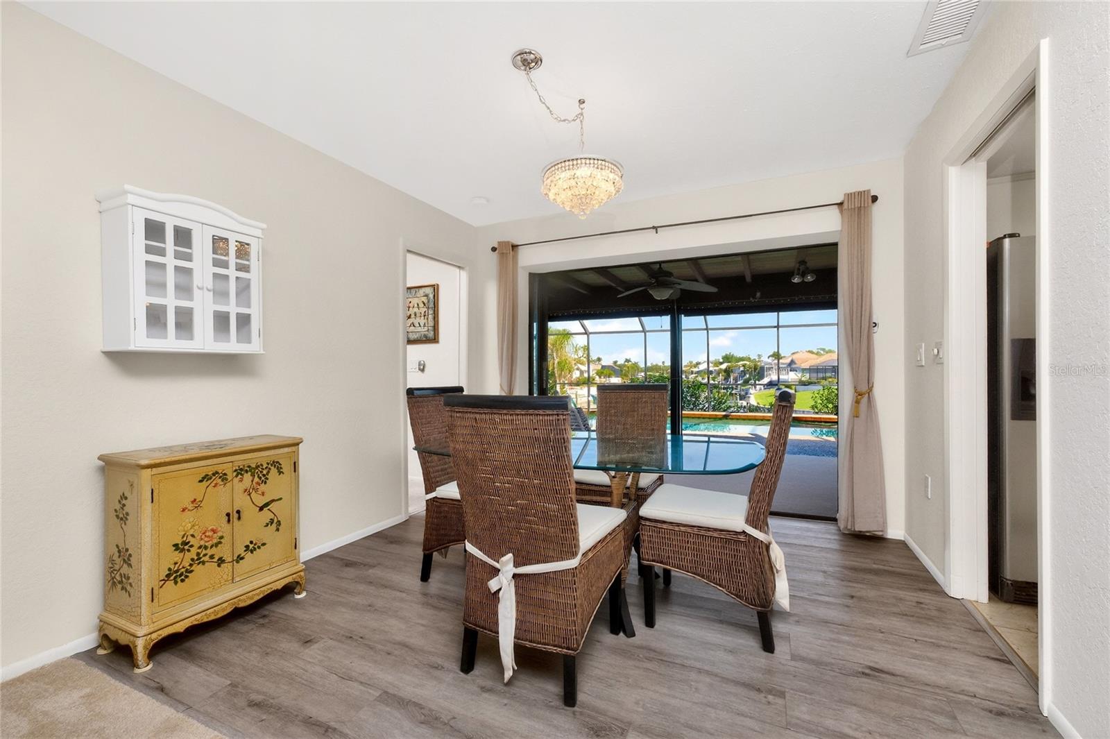 ENGLEWOOD ISLES SUB - Residential