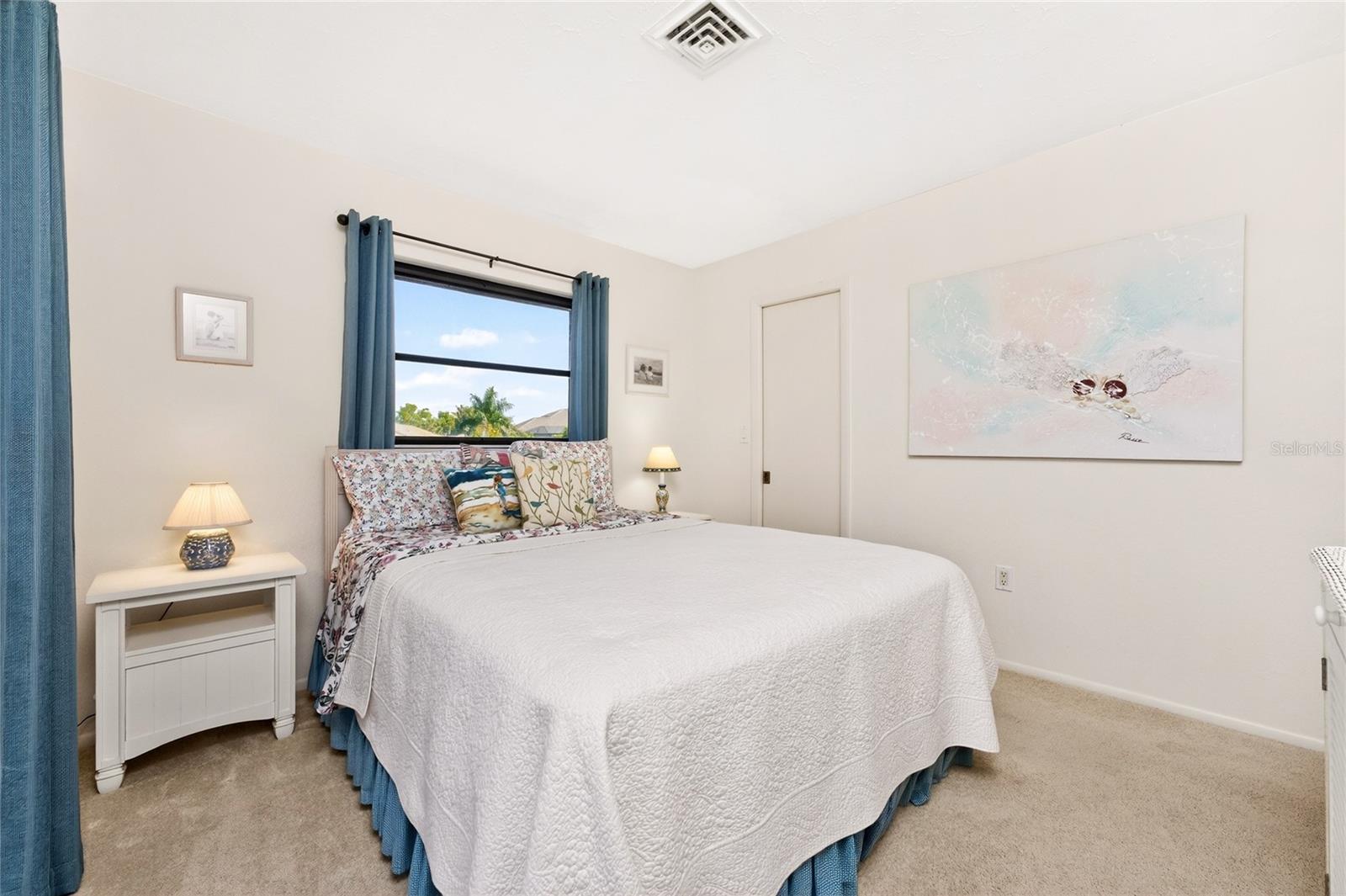 ENGLEWOOD ISLES SUB - Residential