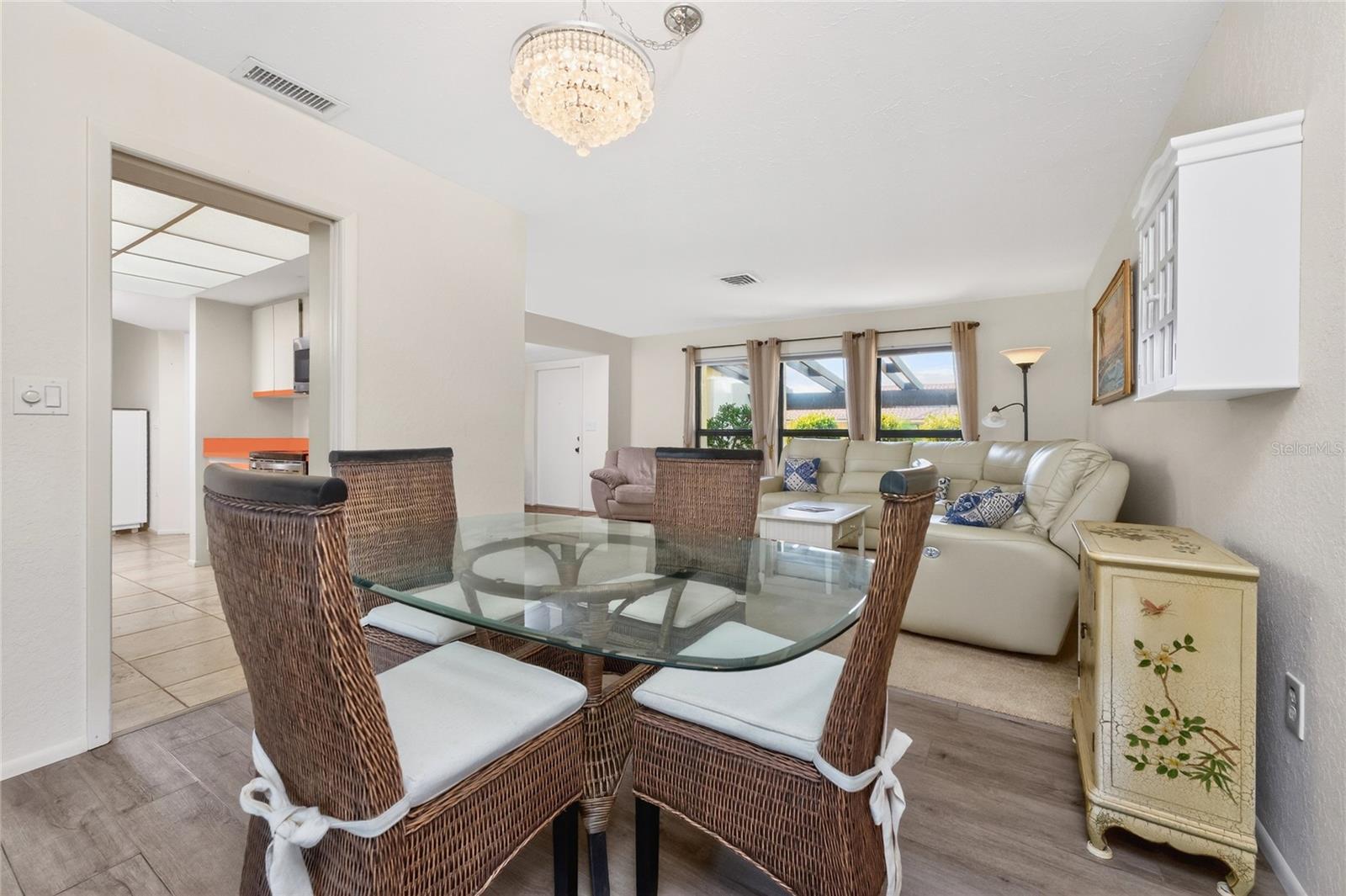 ENGLEWOOD ISLES SUB - Residential