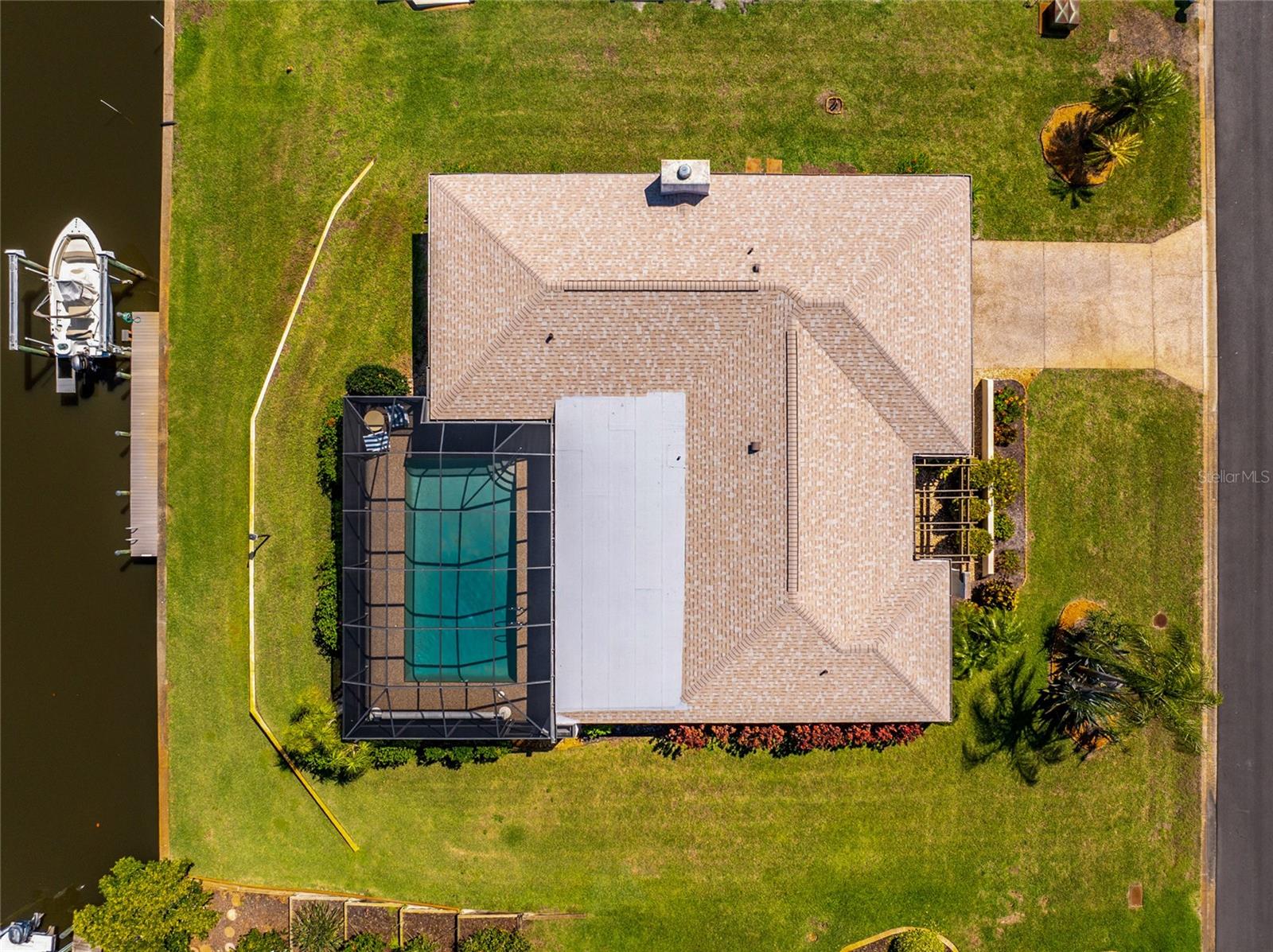 ENGLEWOOD ISLES SUB - Residential