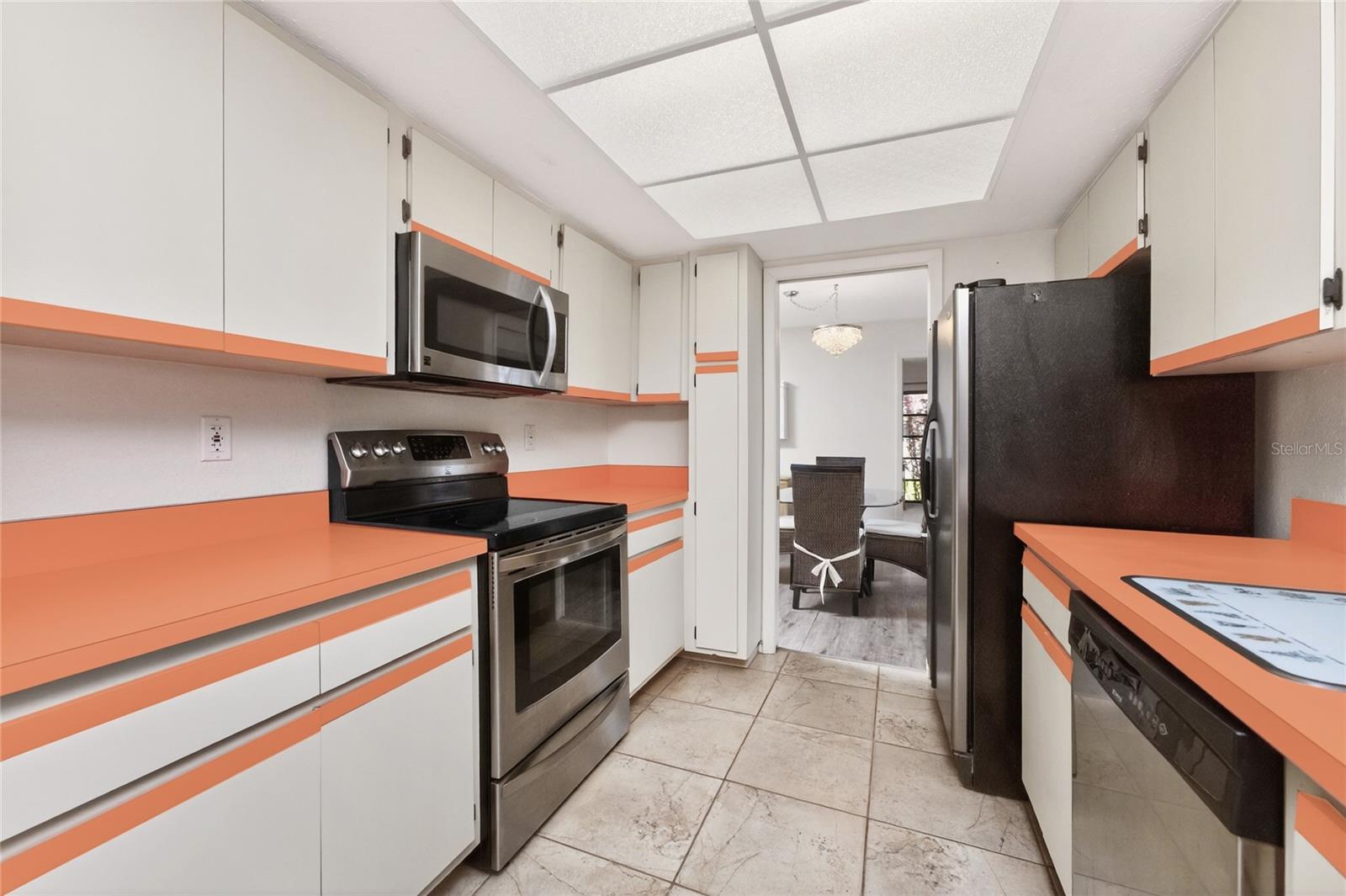 ENGLEWOOD ISLES SUB - Residential