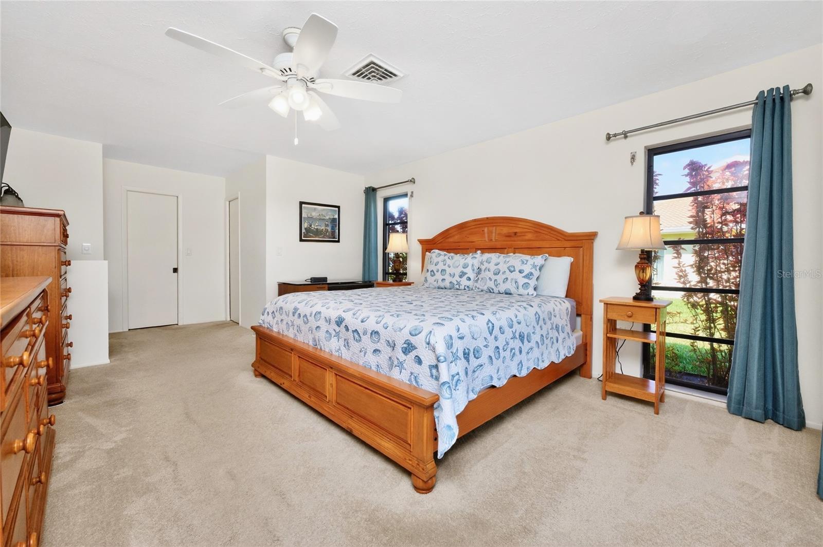 ENGLEWOOD ISLES SUB - Residential