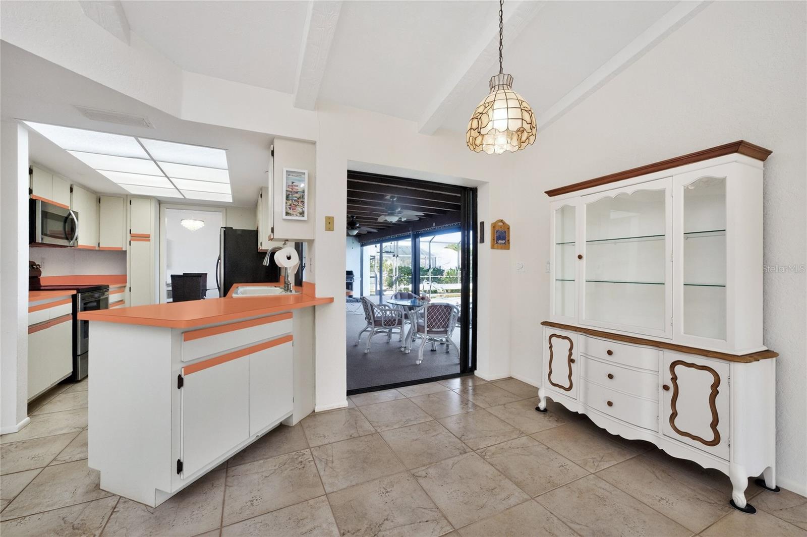 ENGLEWOOD ISLES SUB - Residential