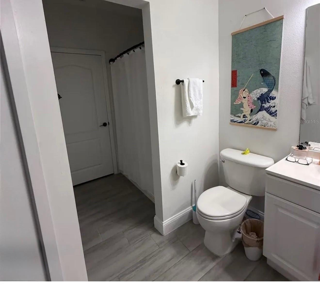 SUMMERGATE CONDO PH 01 5923/0662 - Residential