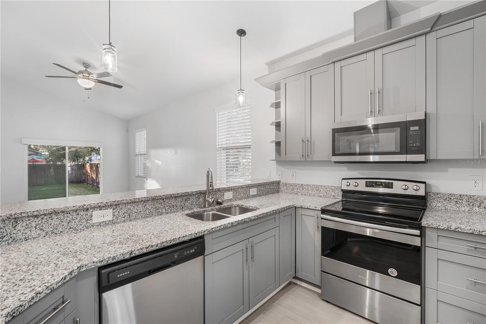 PINEHURST PARK - Residential Lease