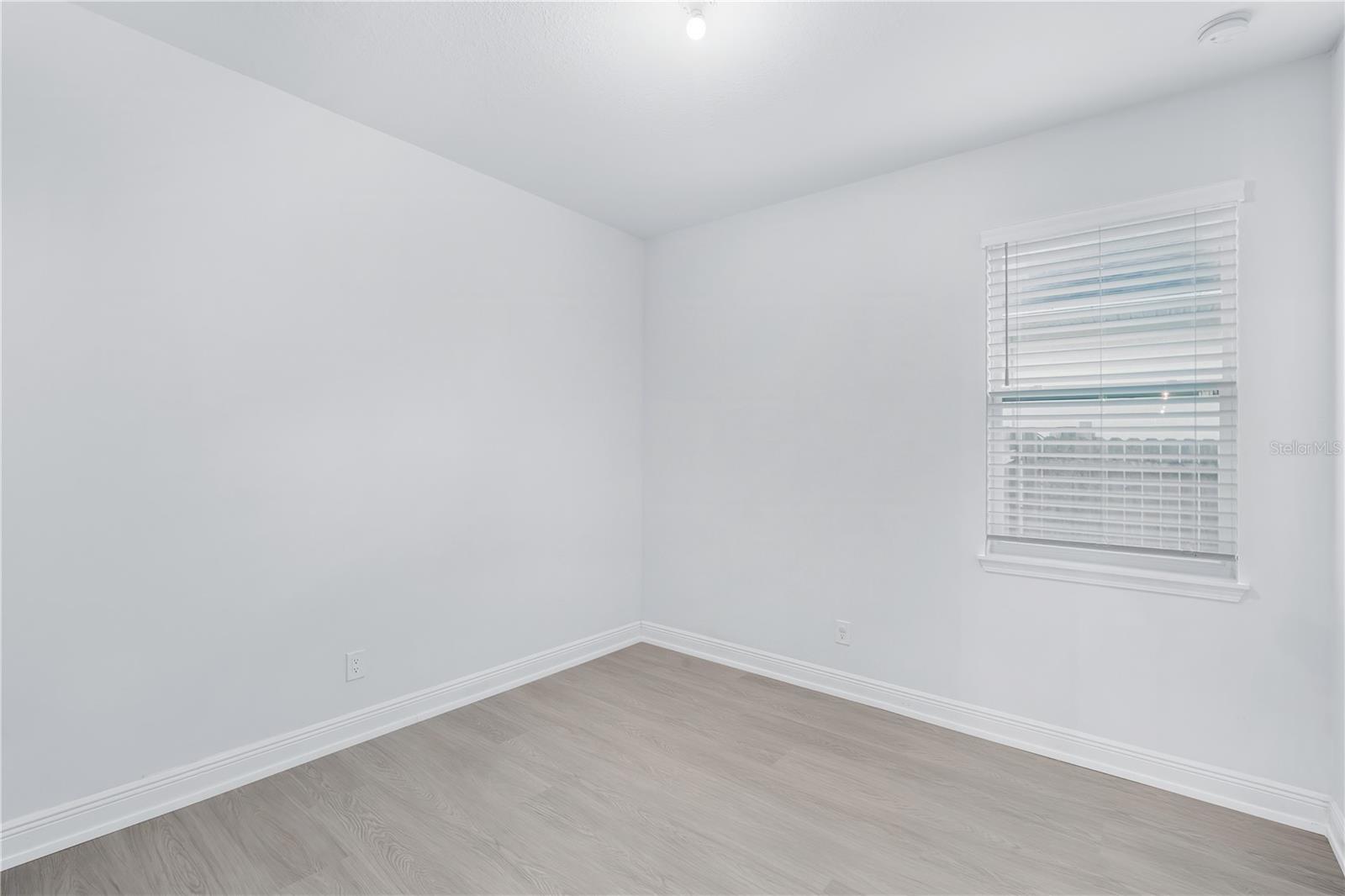 PINEHURST PARK - Residential Lease