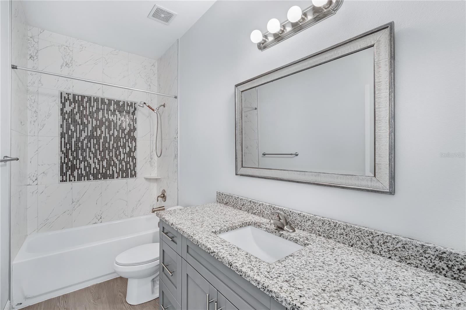 PINEHURST PARK - Residential Lease